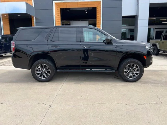 Used 2022 Black Chevrolet Z71 image 2