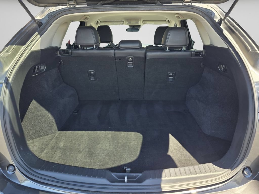 Used 2017 Machine Gray Metallic Mazda Touring image 27