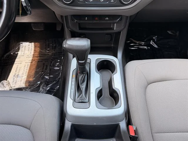 Used 2016 VICTORY RED Chevrolet LT image 18