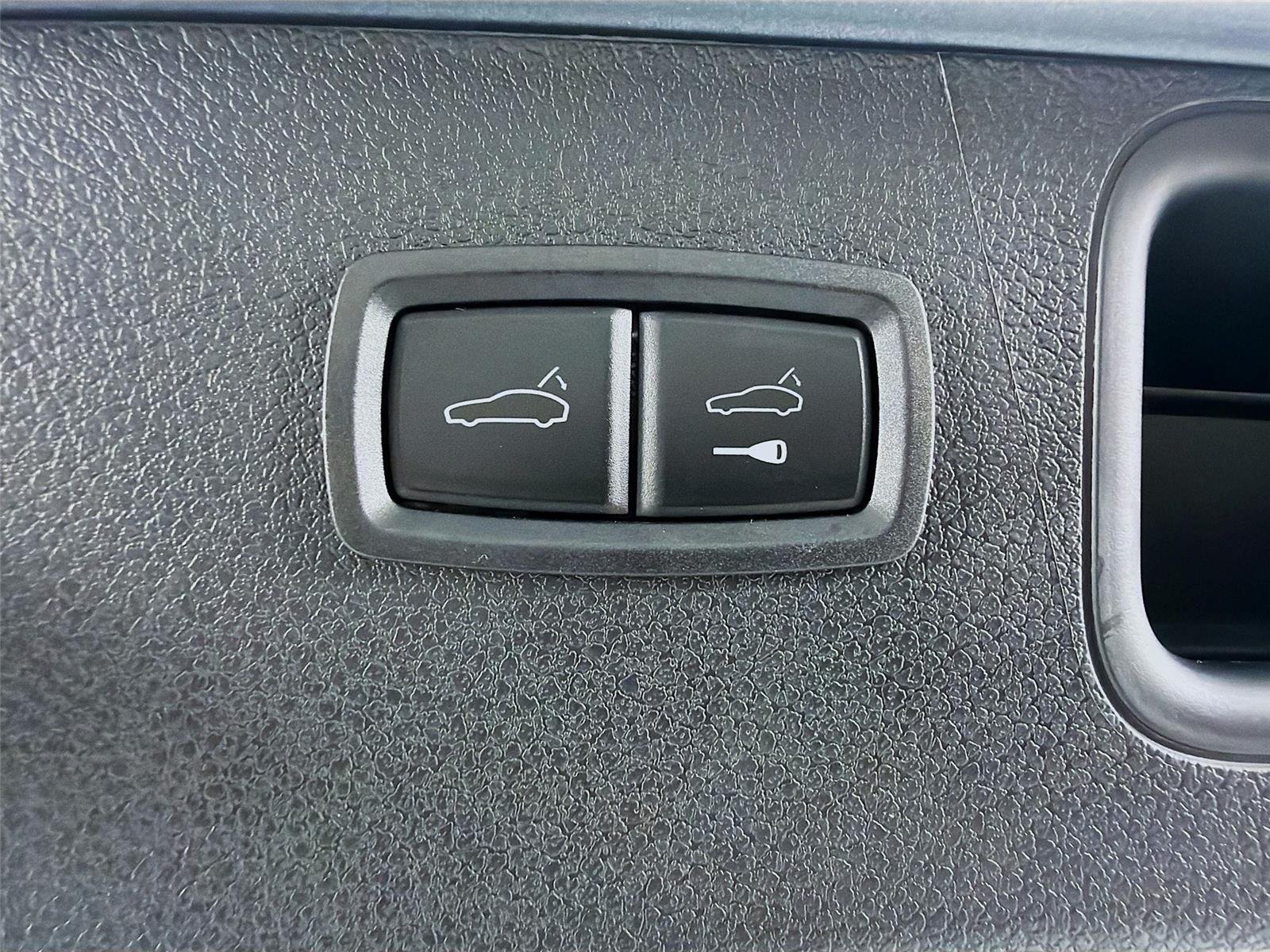 Used 2026 Dolomite Silver Metallic Porsche AWD image 24