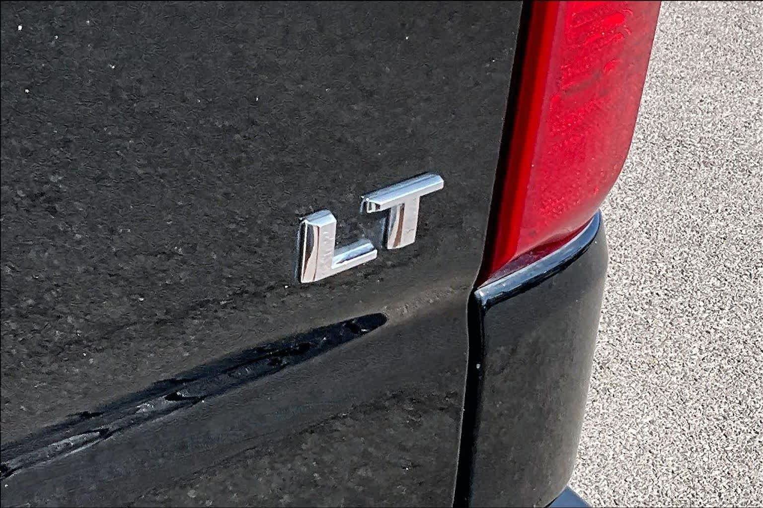 Used 2020 Black Chevrolet LT image 10