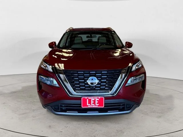 Certified Used 2023 Scarlet Ember Tintcoat Nissan SL image 8
