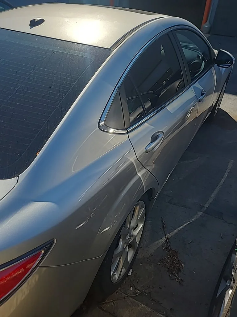 Used 2011 Silver Mazda s Grand Touring image 3