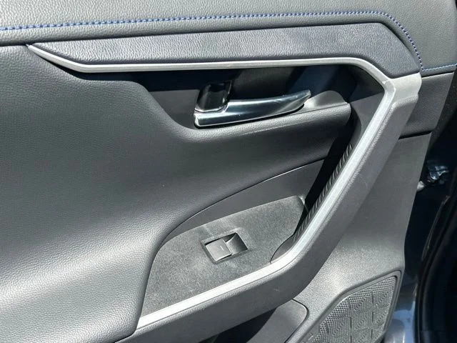 Certified Used 2024  Toyota XSE image 40