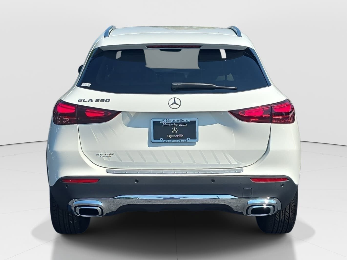 New 2026 Polar White Mercedes-Benz GLA250 image 8