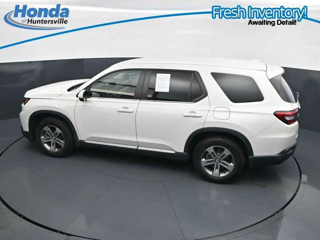 Used 2025 Platinum White Pearl Honda EX-L image 22