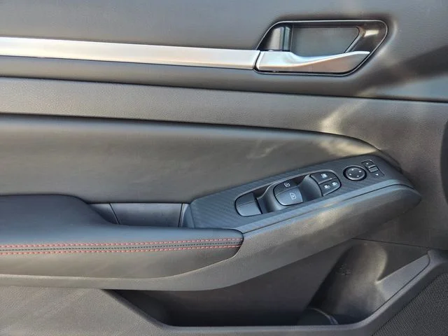 New 2026 Gray Nissan 2.5 SR image 19