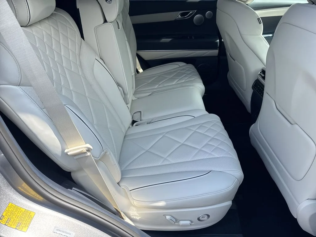 2025 GENESIS GV80 Prestige - Photo 15