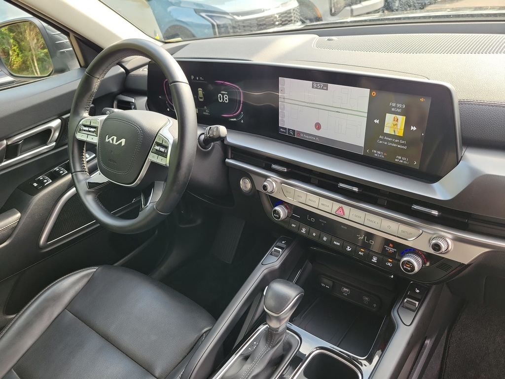 Certified Used 2024 Gray Kia S image 9