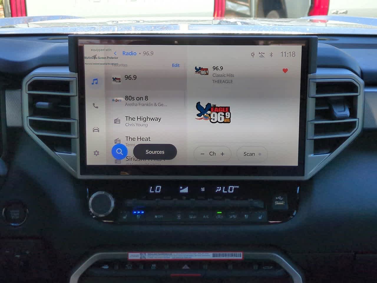 2026 Toyota Tundra Limited - Photo 17