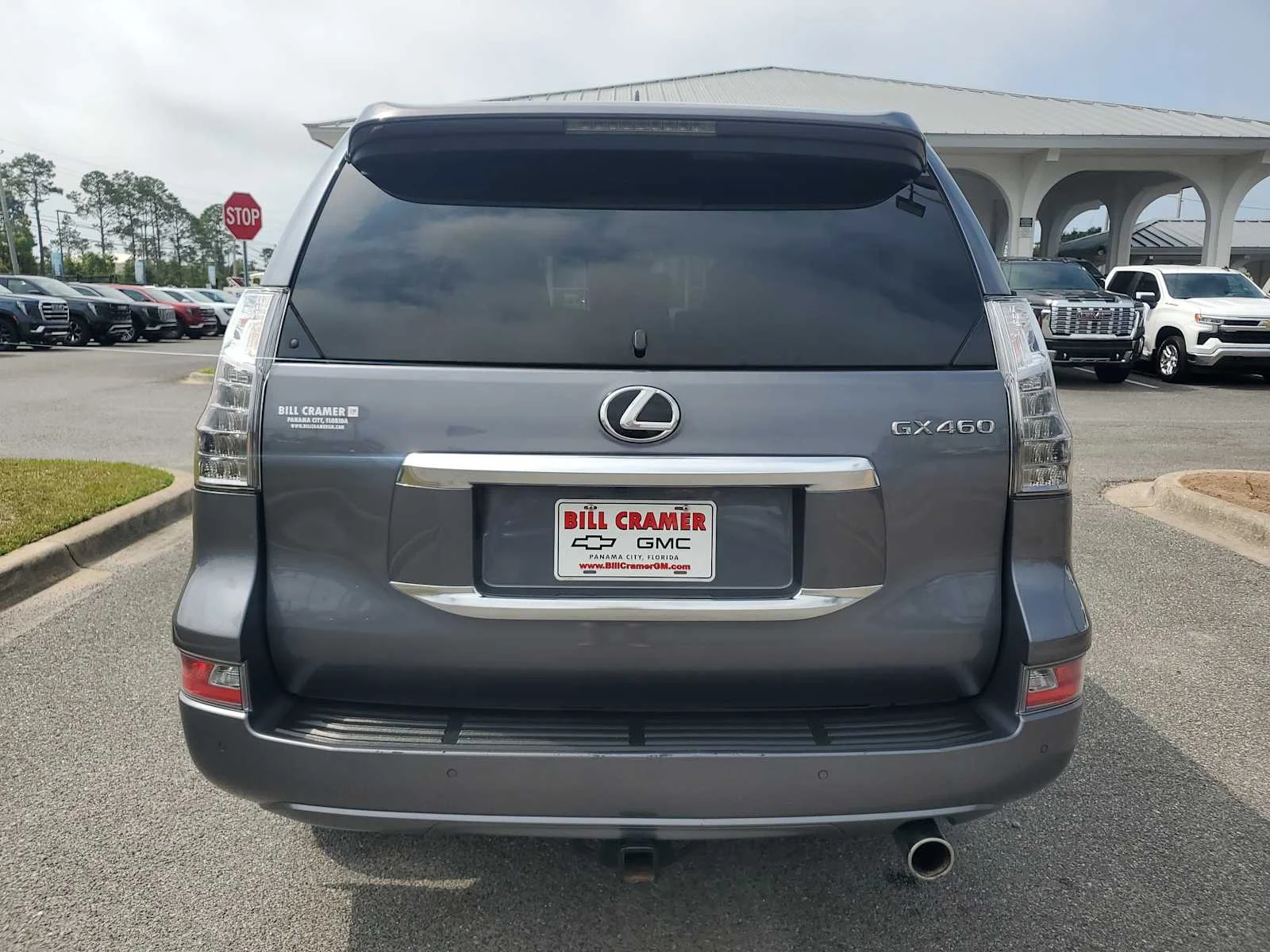 Used 2020  Lexus GX 460 Premium image 4