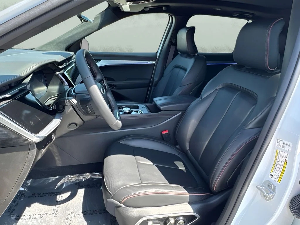 Used 2024 White Jeep Launch Edition image 9