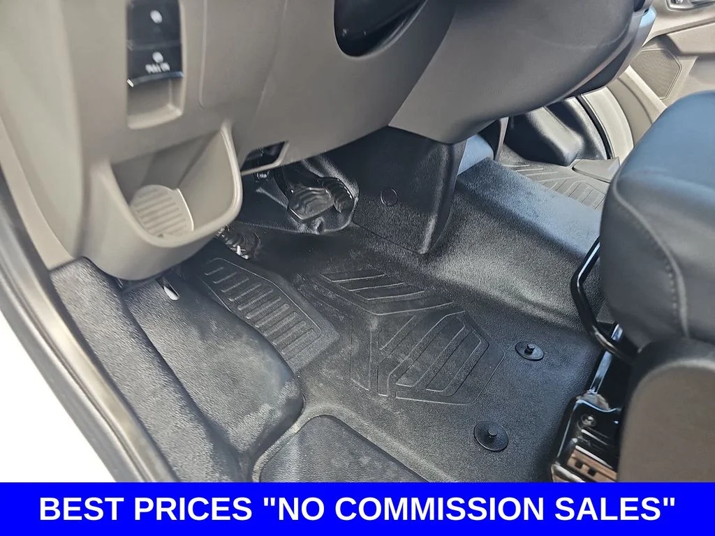 Used 2025 White Ford Base image 13