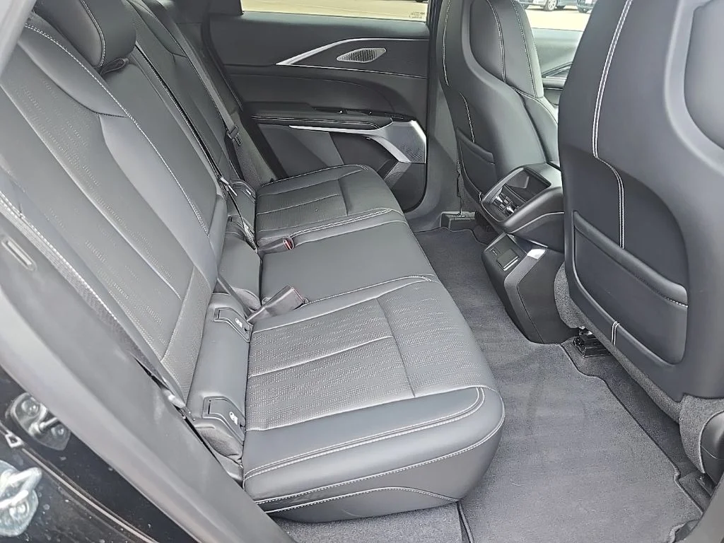 Used 2024 Black Cadillac Luxury image 13