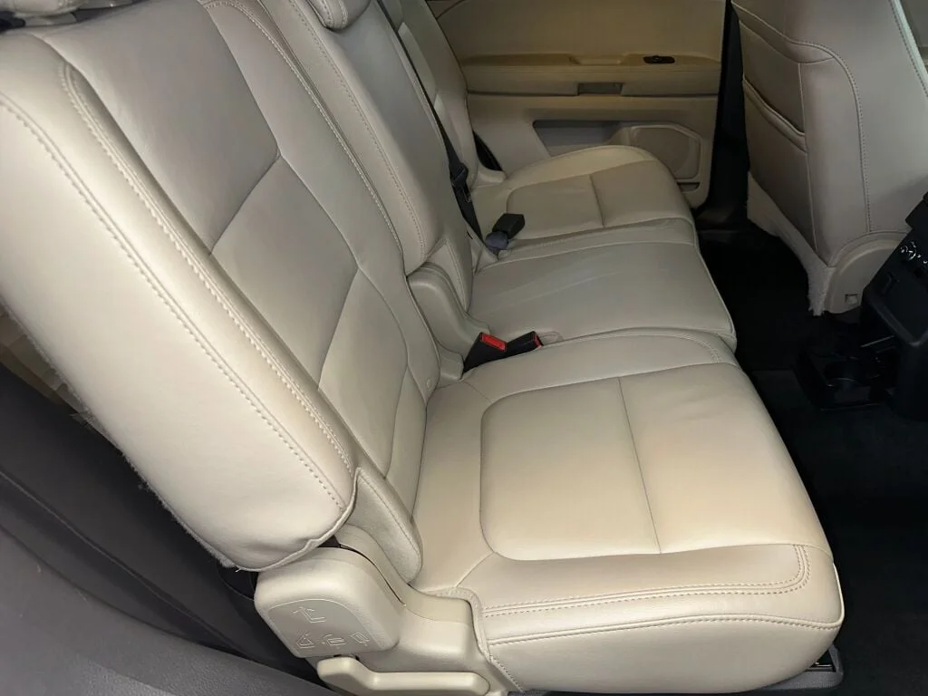 2014 Ford Explorer XLT - Photo 27