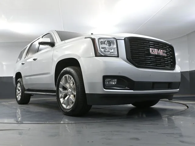 Used 2020 Silver GMC SLE image 51