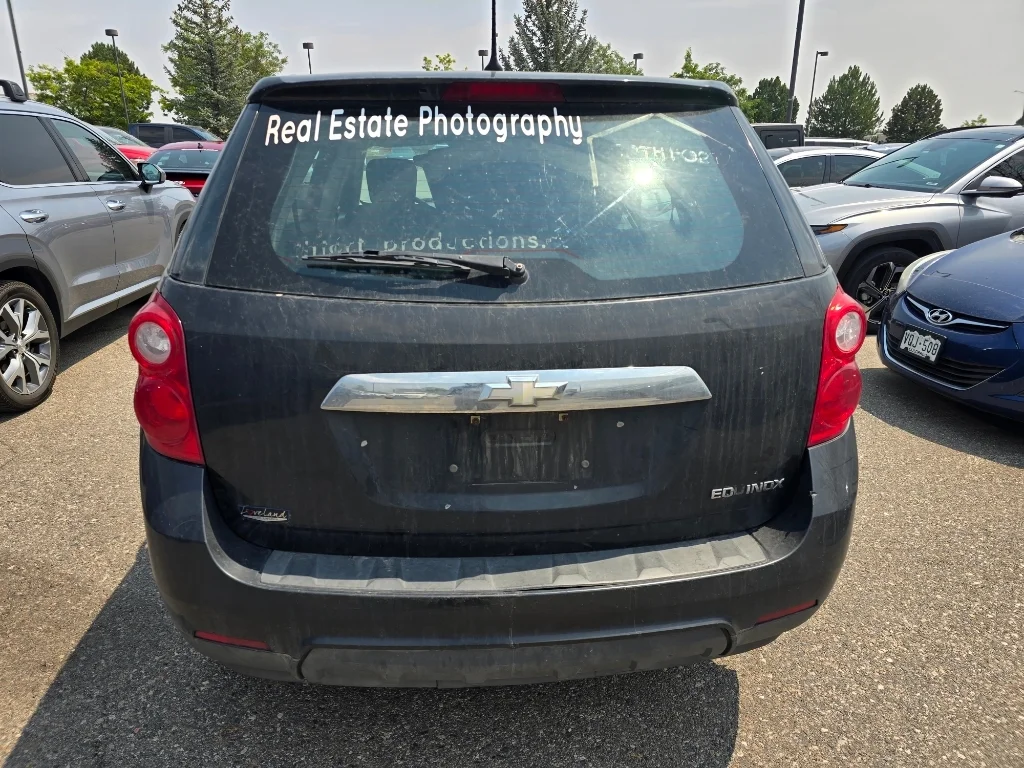 Used 2013 Ashen Gray Metallic Chevrolet LS image 14