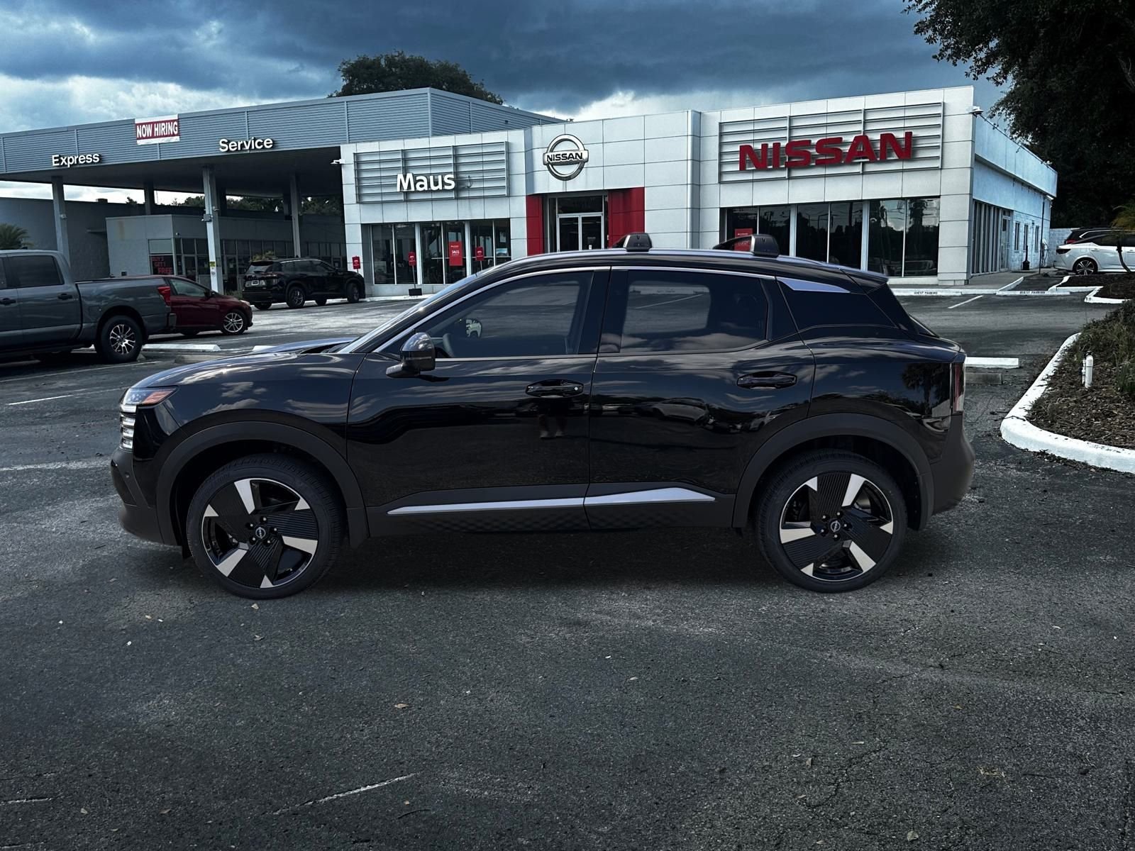 New 2026 Nissan Kicks SR 4D Sport Utility