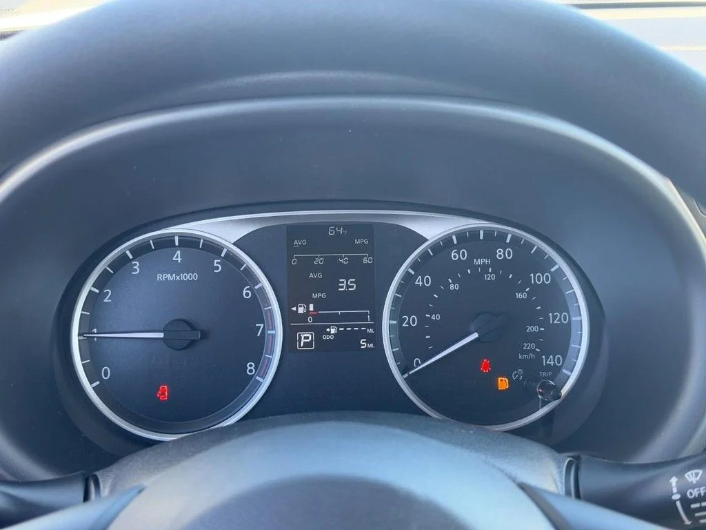 2025 Nissan KICKS PLAY Base - Photo 13