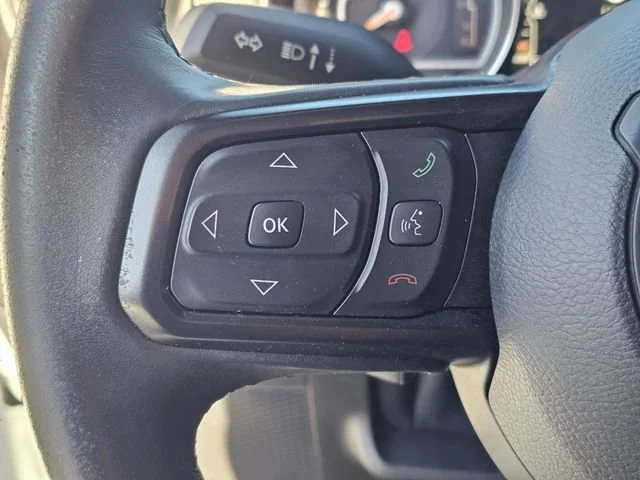 Used 2020 White Jeep Sport S image 19