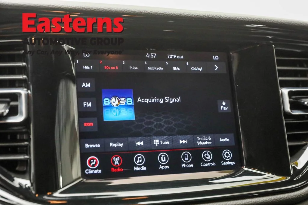 Used 2023 Gray Dodge SXT image 19