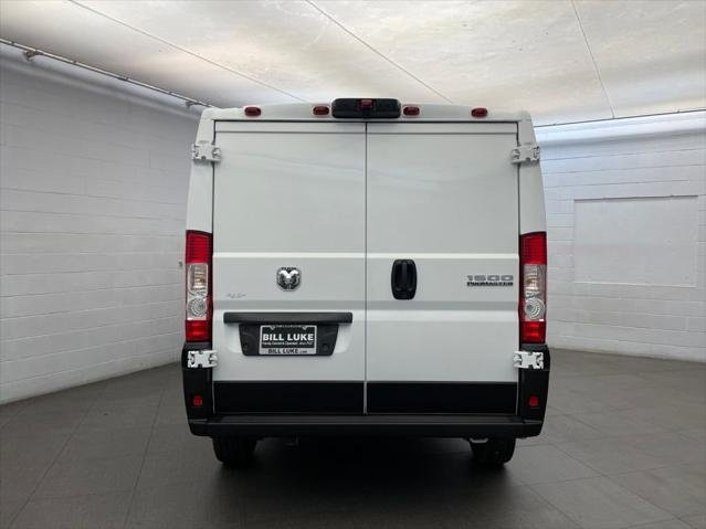 New 2026 Bright White Clear-Coat Exterior Paint RAM Tradesman image 23