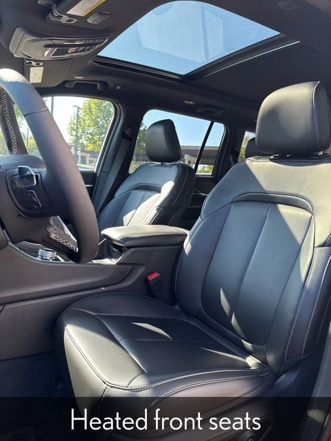 New 2025 Velvet Red Pearl-Coat Exterior Paint Jeep Limited image 11