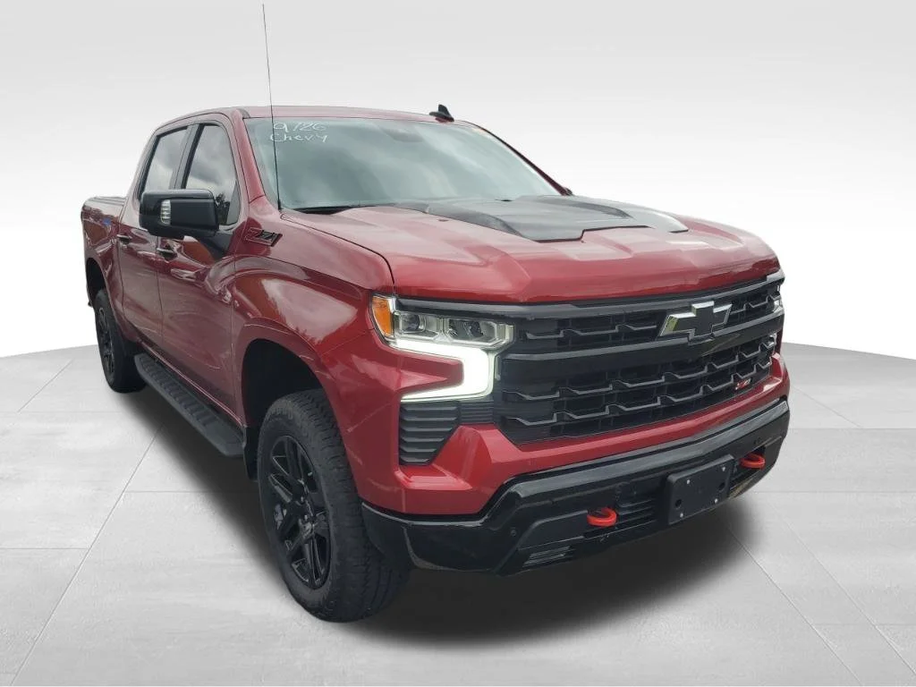 Used 2025 Red Chevrolet LT Trail Boss image 11
