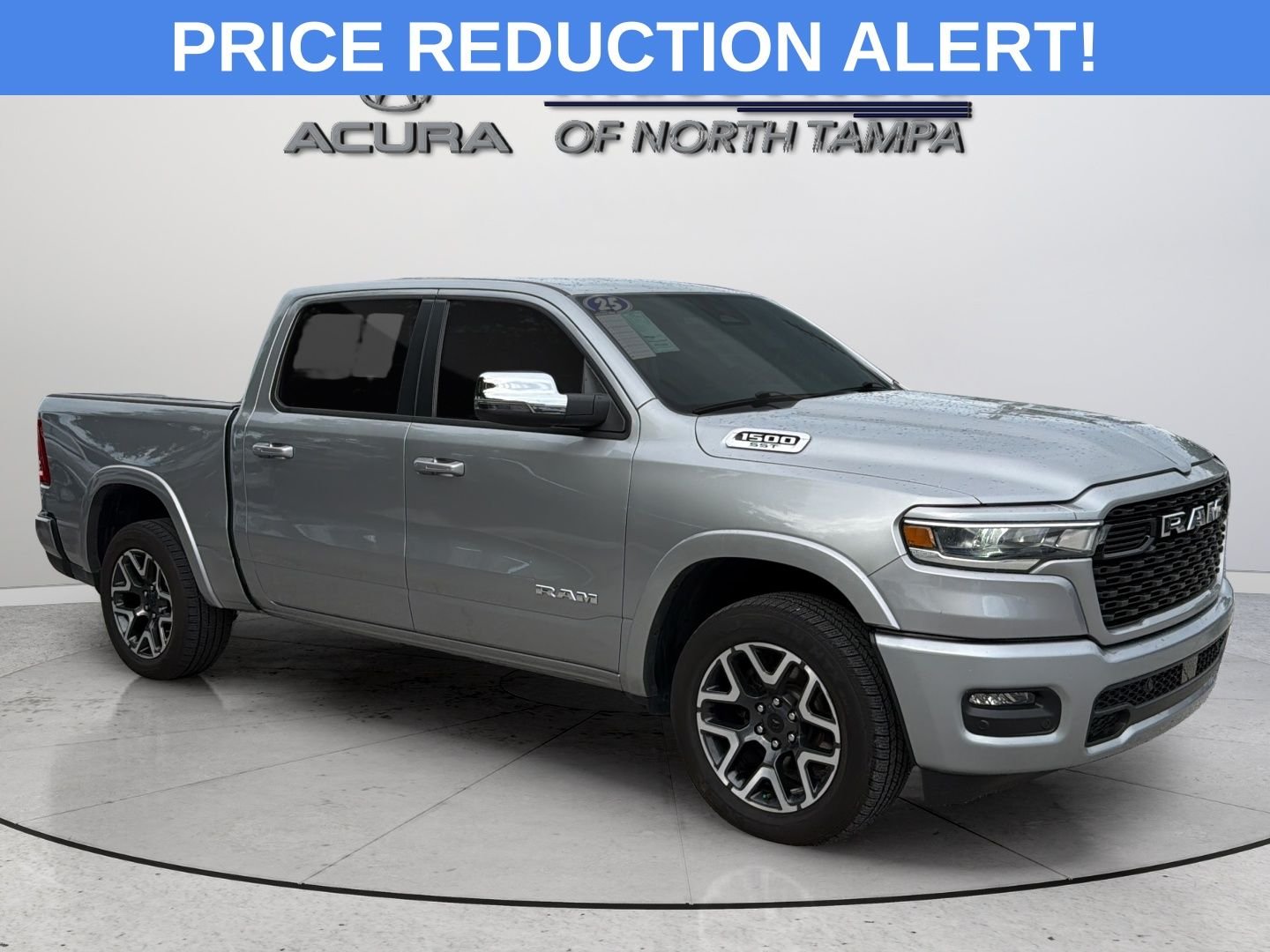 Used 2025 Silver Ram Laramie image 1