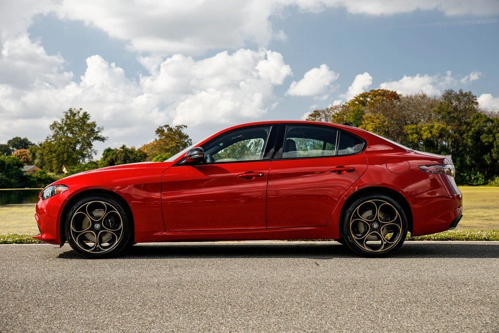 2025 Alfa Romeo Giulia Intensa - Photo 6