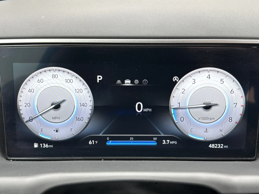 Used 2024 Red Hyundai SE image 18