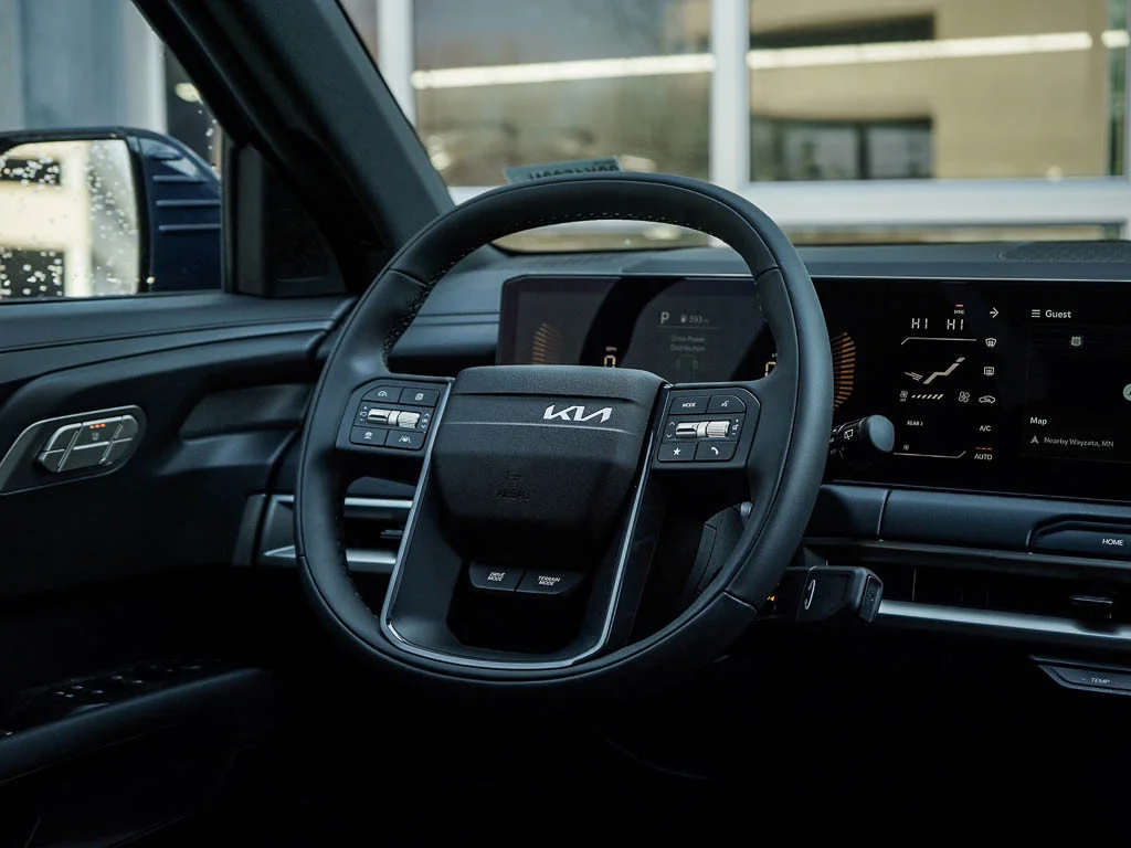 New 2027 Panthera Metal Kia S AWD image 17