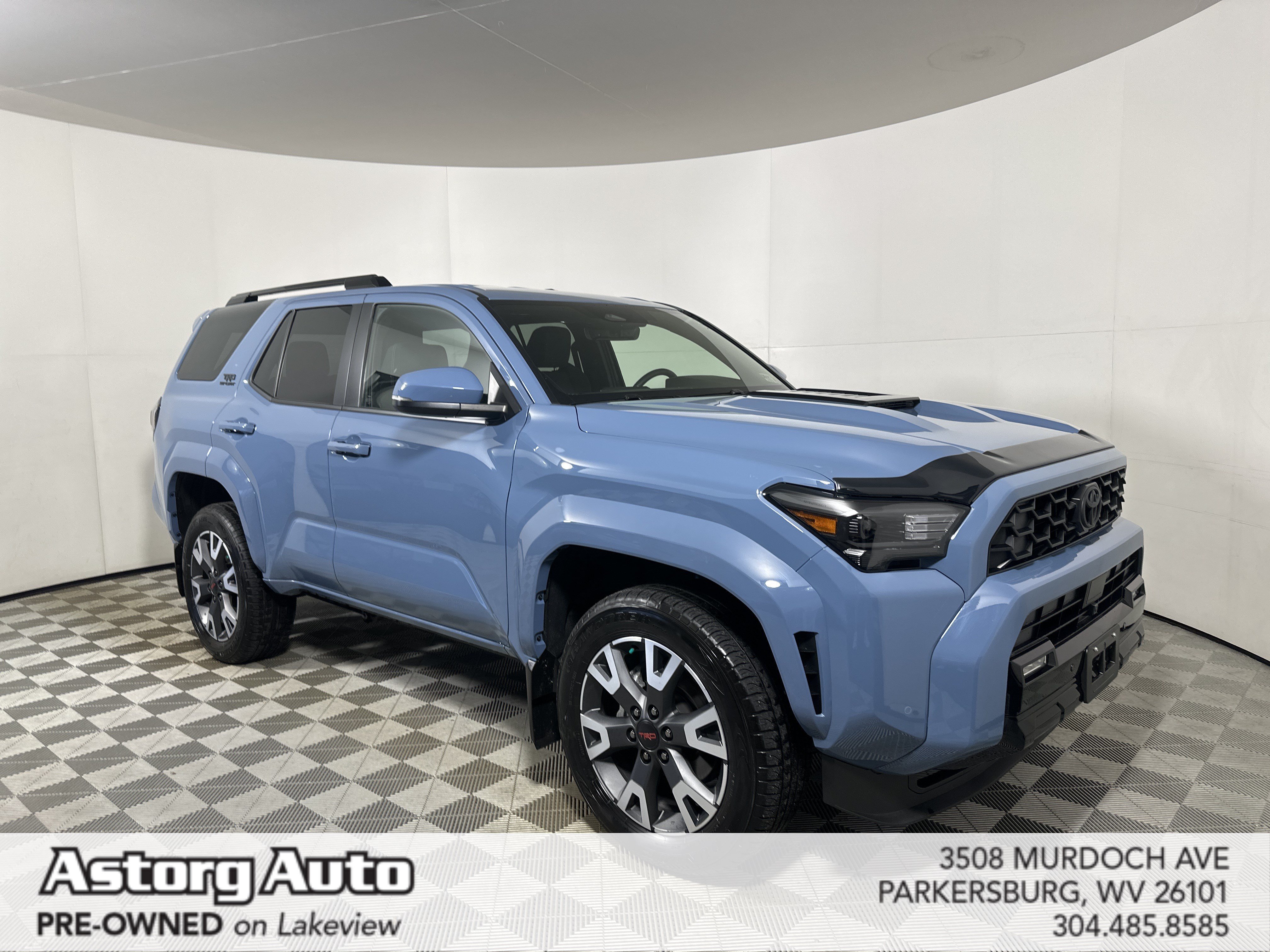 Used 2025 Blue Toyota  image 1