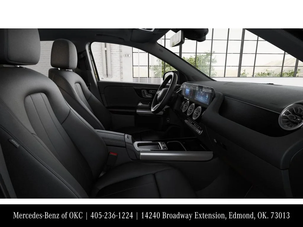 New 2026 Black Mercedes-Benz GLA 250 image 4
