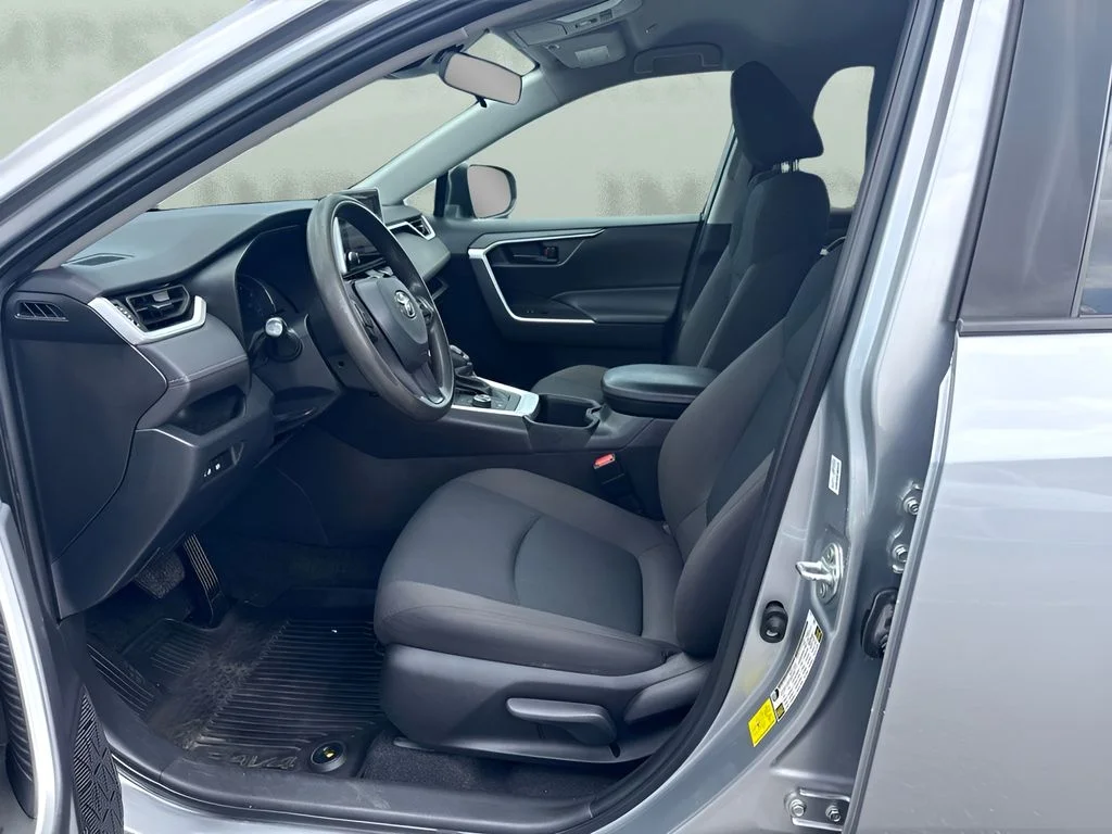 Used 2023 Silver Toyota LE image 9