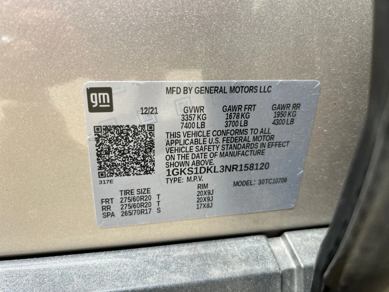 Used 2022 PEARL BEIGE METALLIC GMC Denali image 16