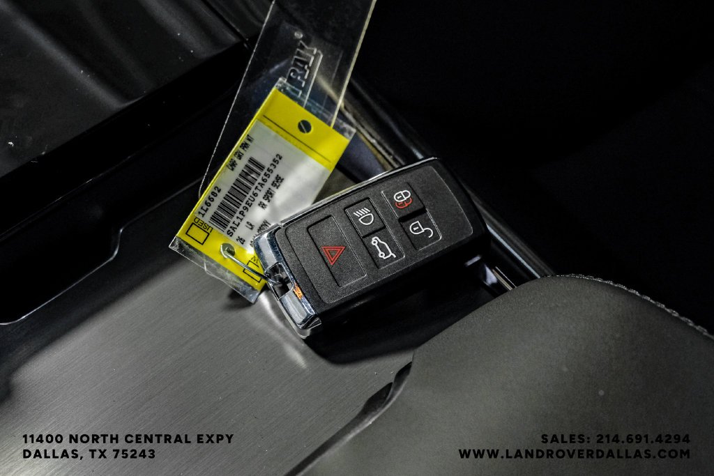 New 2026 Carpathian Gray Land Rover SE image 59