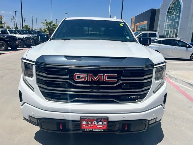 Used 2023 White GMC AT4 image 2