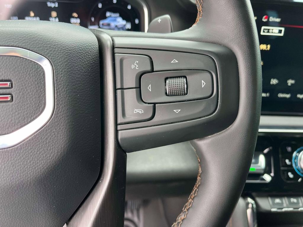 Used 2024 Sterling Metallic GMC AT4 image 31