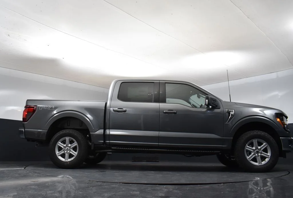 New 2026 Gray Ford XLT image 34