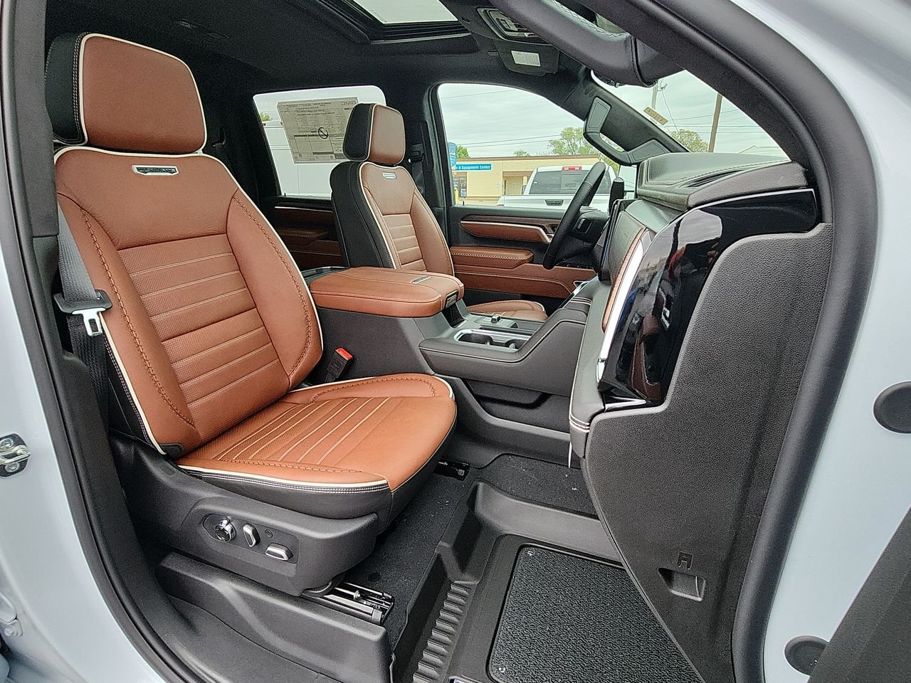 New 2026 White GMC Denali Ultimate image 26
