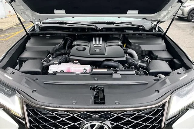 New 2026 Ultra White Lexus 600 F SPORT image 11