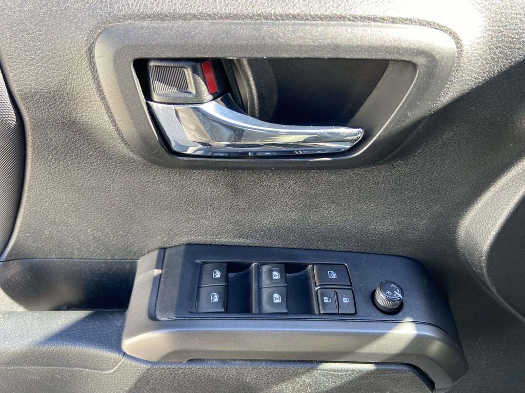 2022 Toyota Tacoma TRD Sport - Photo 15