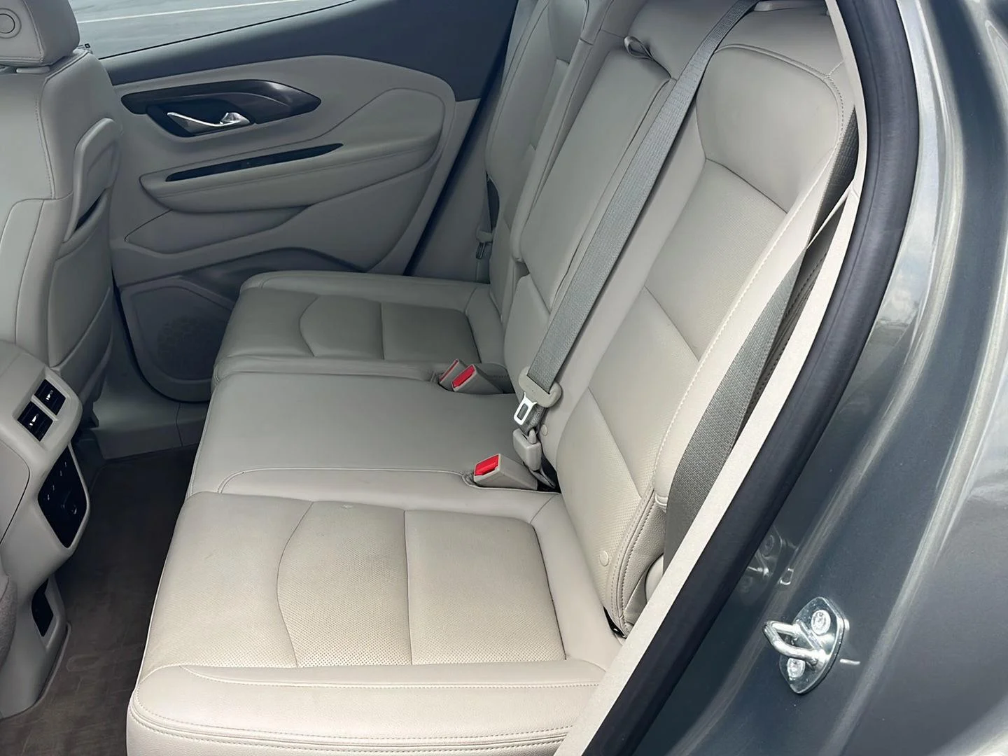 Used 2018 MINERAL METALLIC GMC Denali image 22