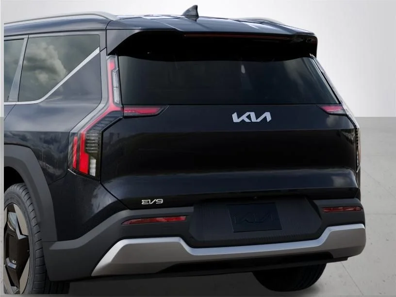 New 2026  Kia Wind image 13