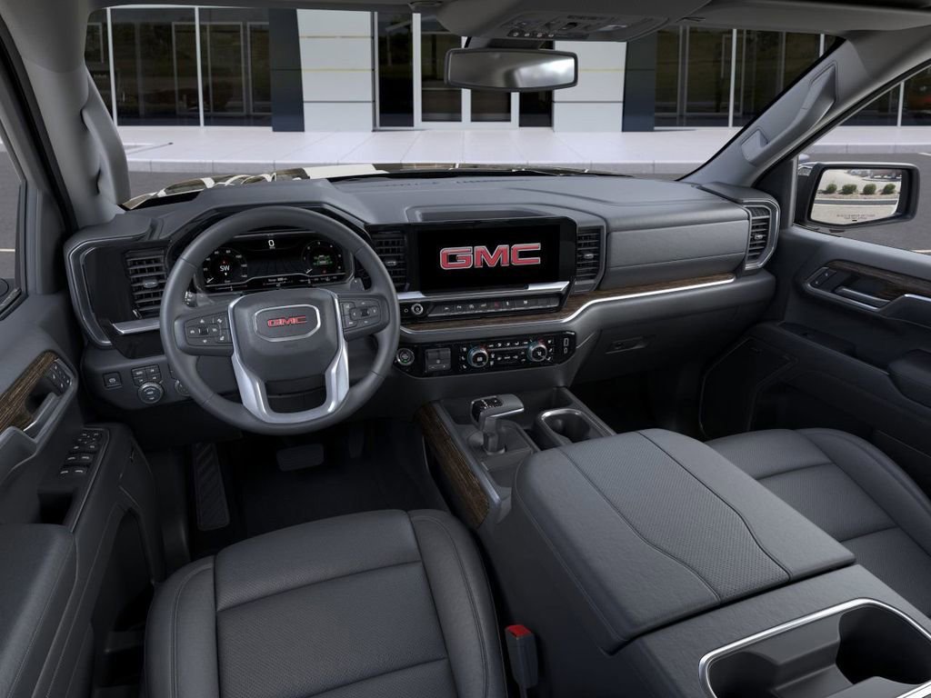 New 2025 GMC Sierra 1500 SLT 4D Crew Cab