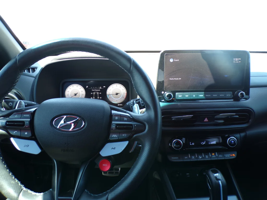 Used 2022 Ultra Black Hyundai Base image 26