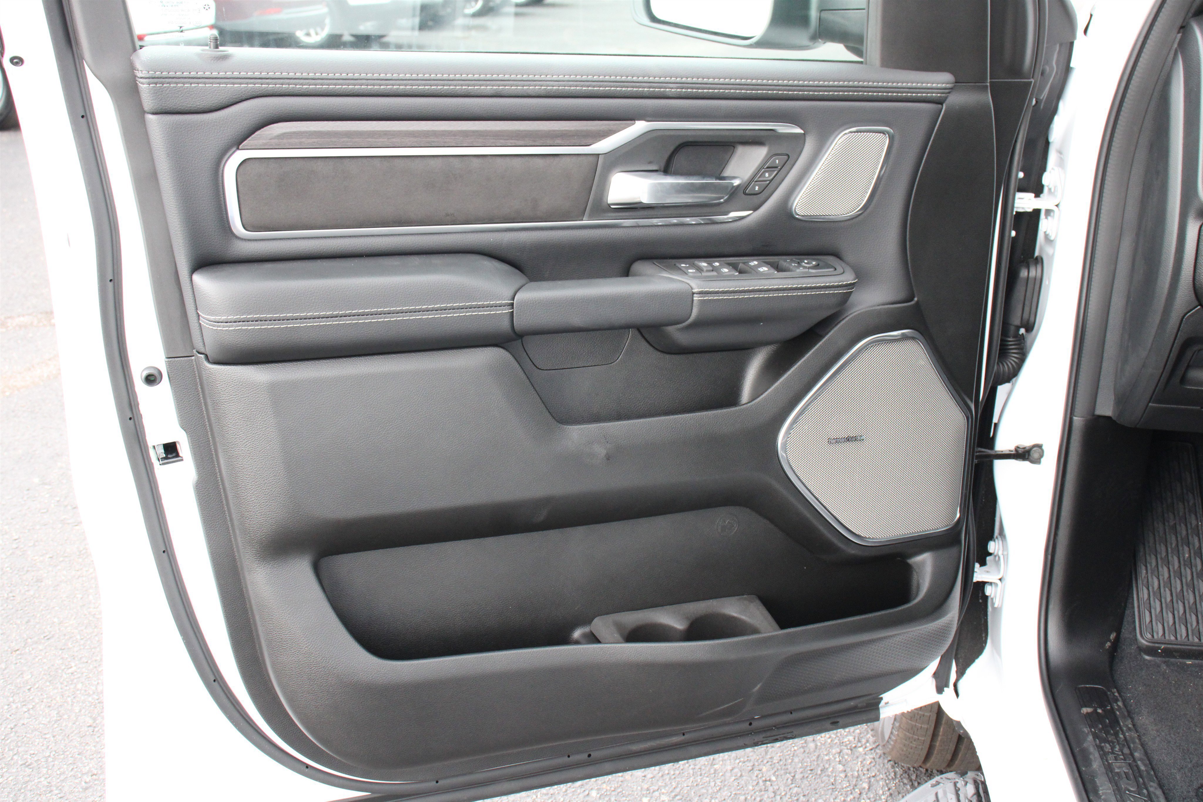 New 2026 Bright White Clear-Coat Exterior Paint RAM Laramie image 6
