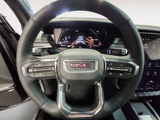 New 2026 Sterling Metallic GMC Elevation image 12