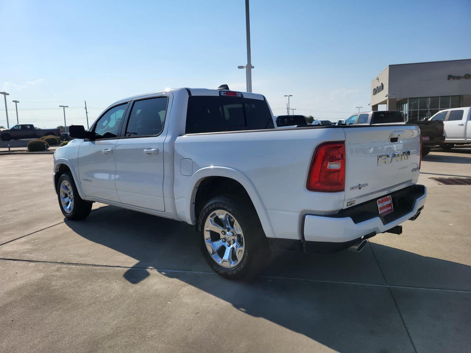 New 2026 Bright White Clear-Coat Exterior Paint RAM Lone Star image 3